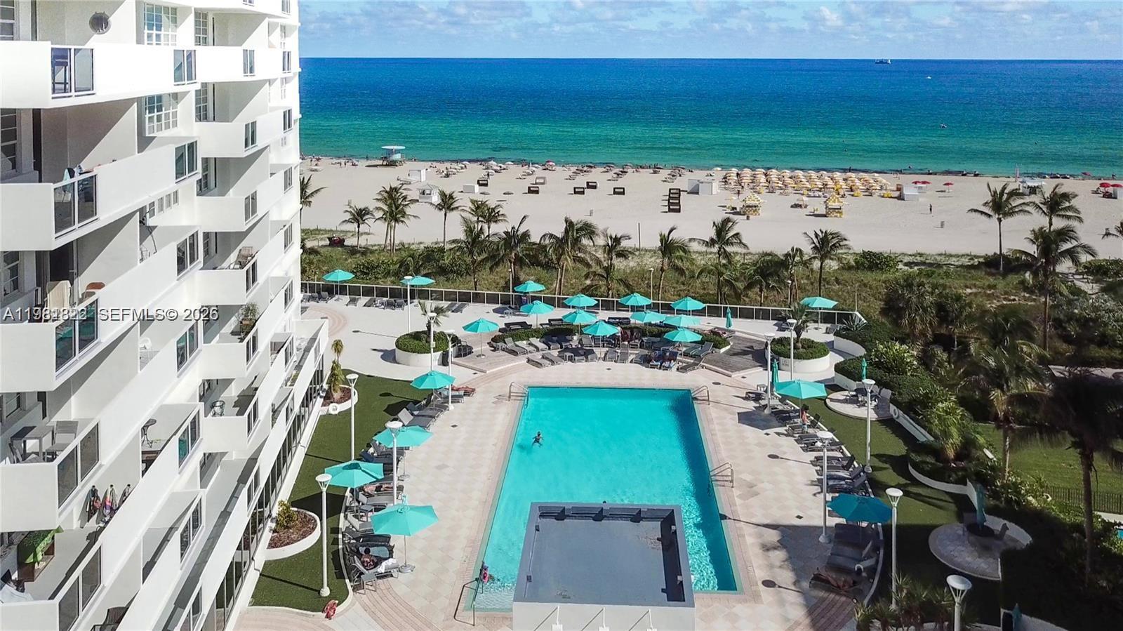 THE DECOPLAGE CONDO - Residential