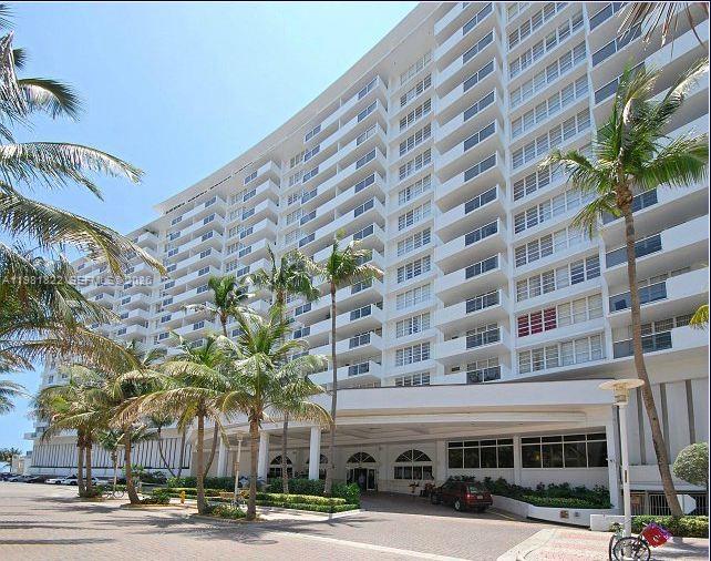 THE DECOPLAGE CONDO - Residential