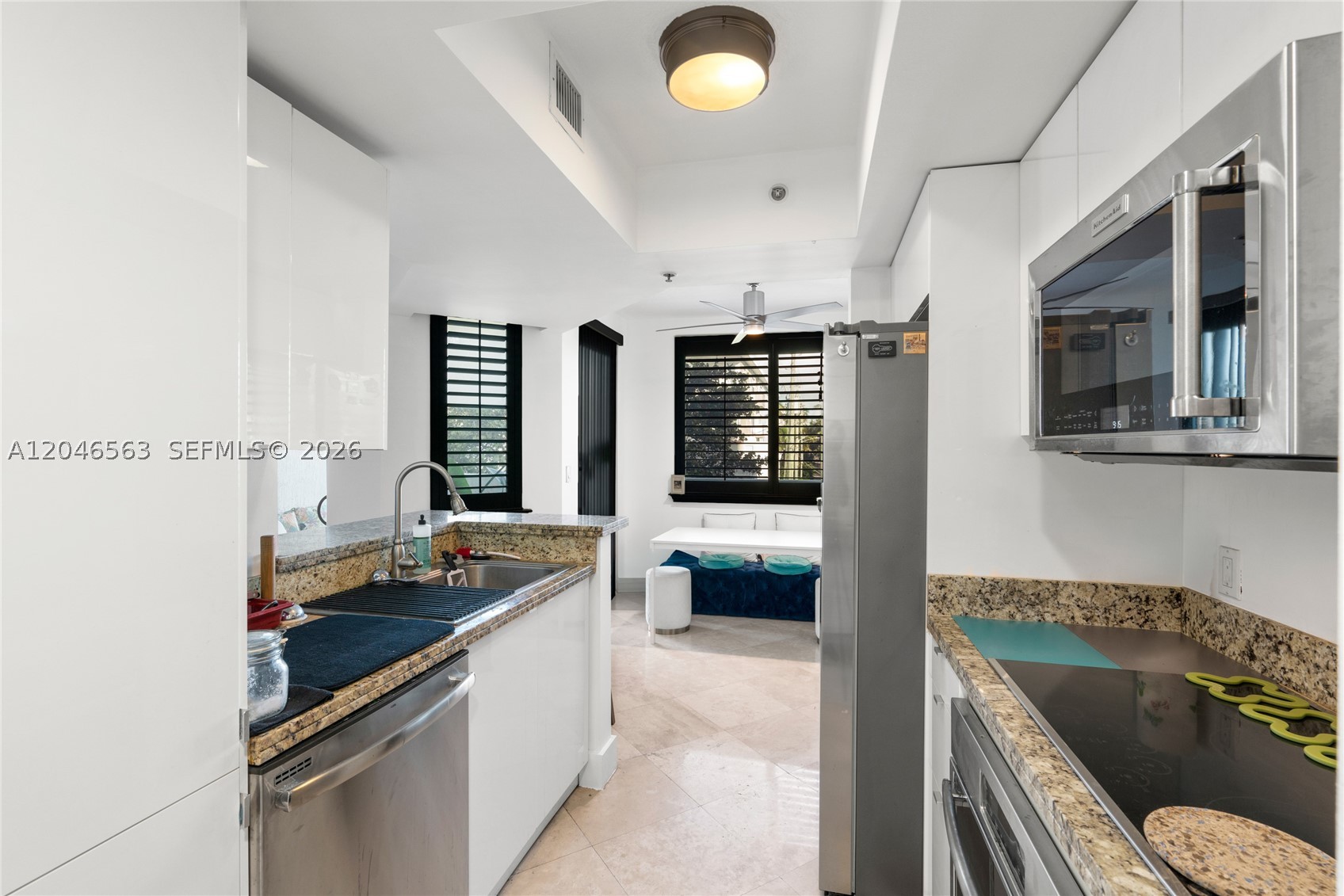 THE COSMOPOLITAN RESIDENCE - Residential