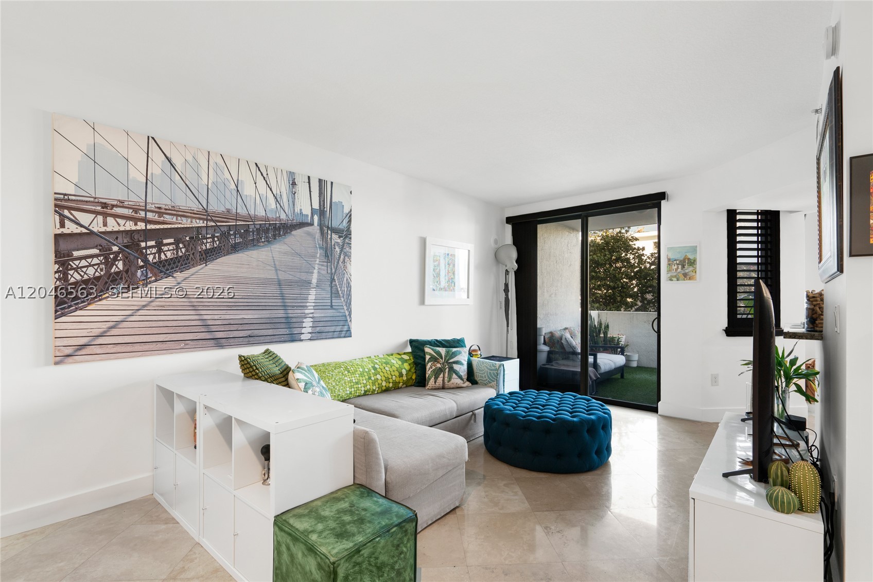 THE COSMOPOLITAN RESIDENCE - Residential