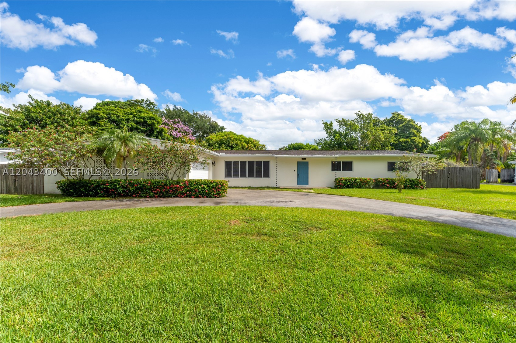 CAPRI ESTATES - Residential