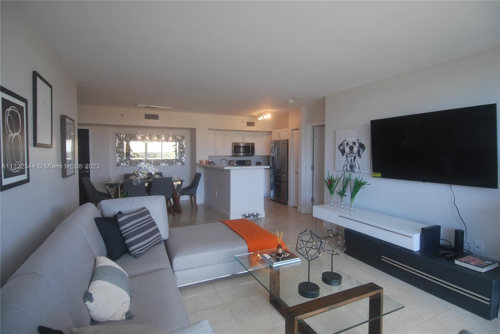 YACHT CLUB AT PORTOFINO C - Residential Lease