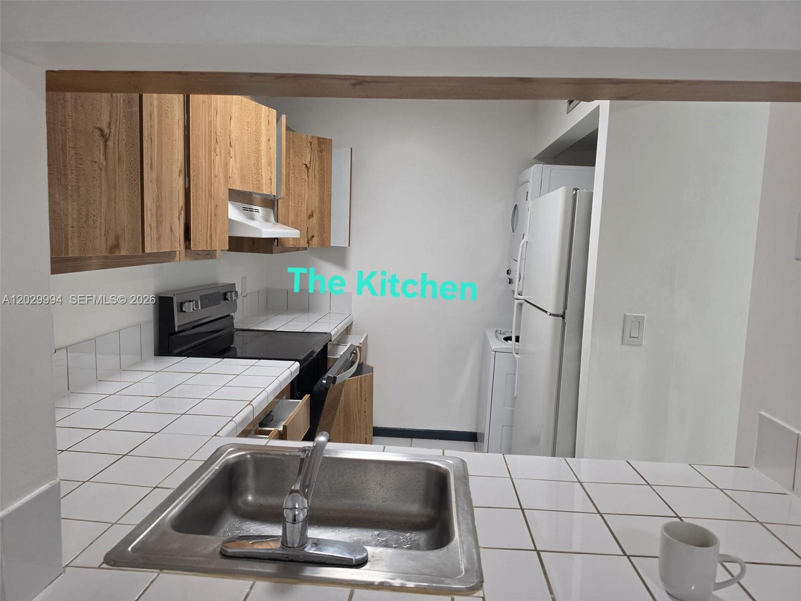 WINDING LAKE AT WELLEBY C - Residential Lease