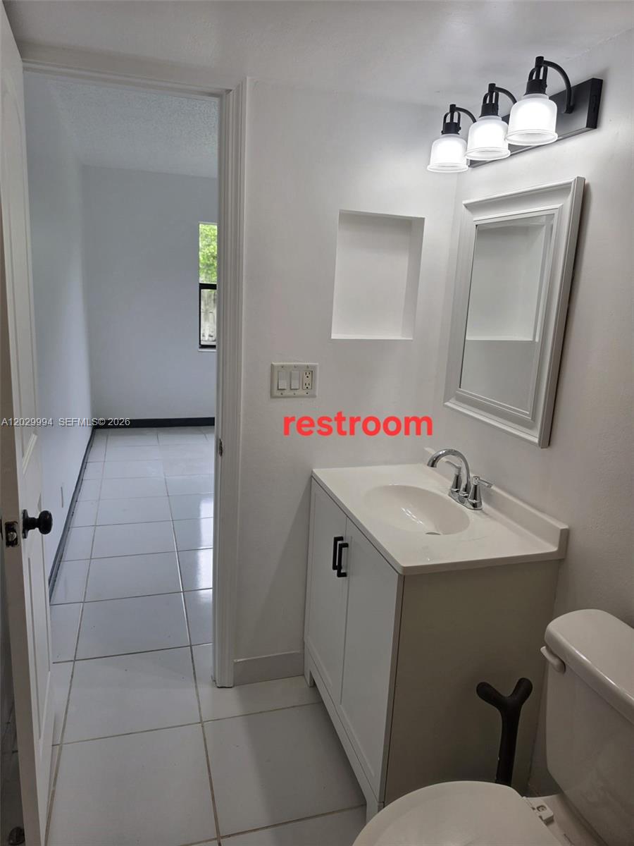 WINDING LAKE AT WELLEBY C - Residential Lease