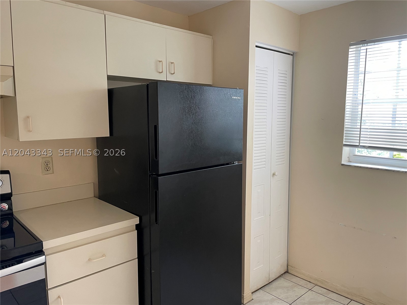 MONTEREY VILLAGE-ONE COND - Residential
