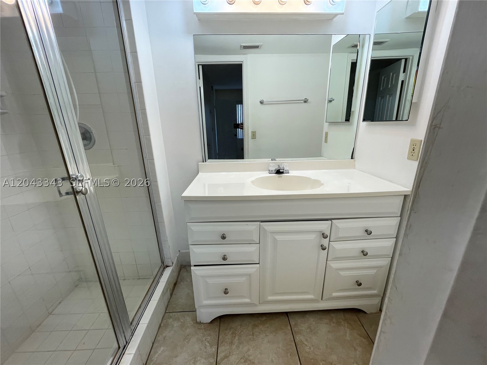MONTEREY VILLAGE-ONE COND - Residential