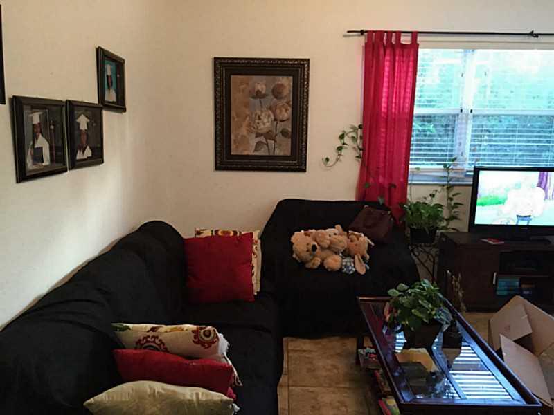 VILLAS AT CARMEL CONDO NO - Residential Lease