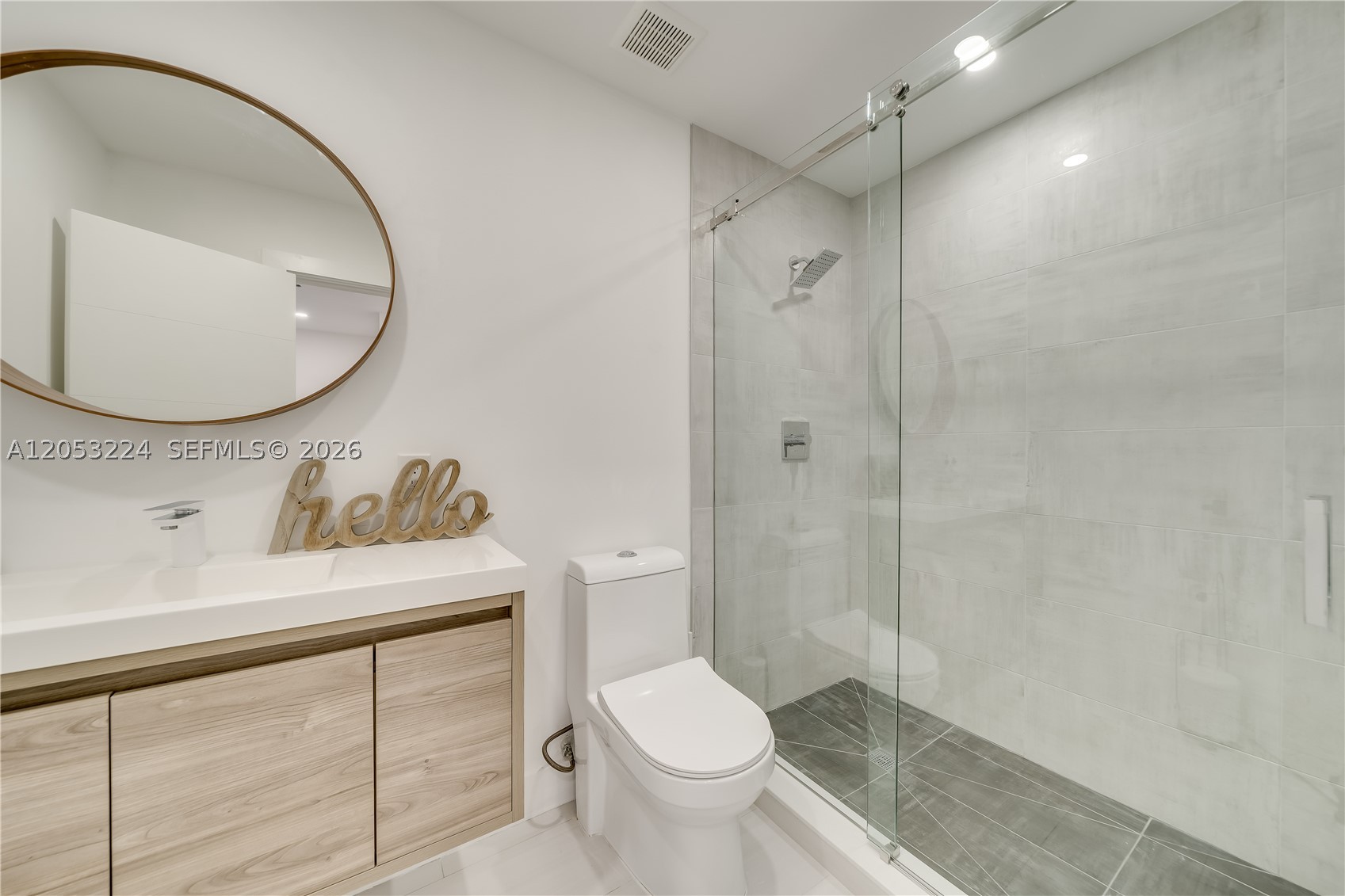 HOLLYWOOD HILLS NORTH SEC - Residential