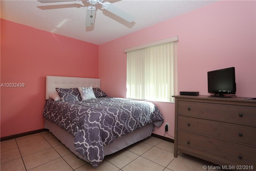 Cypress Glen - Residential