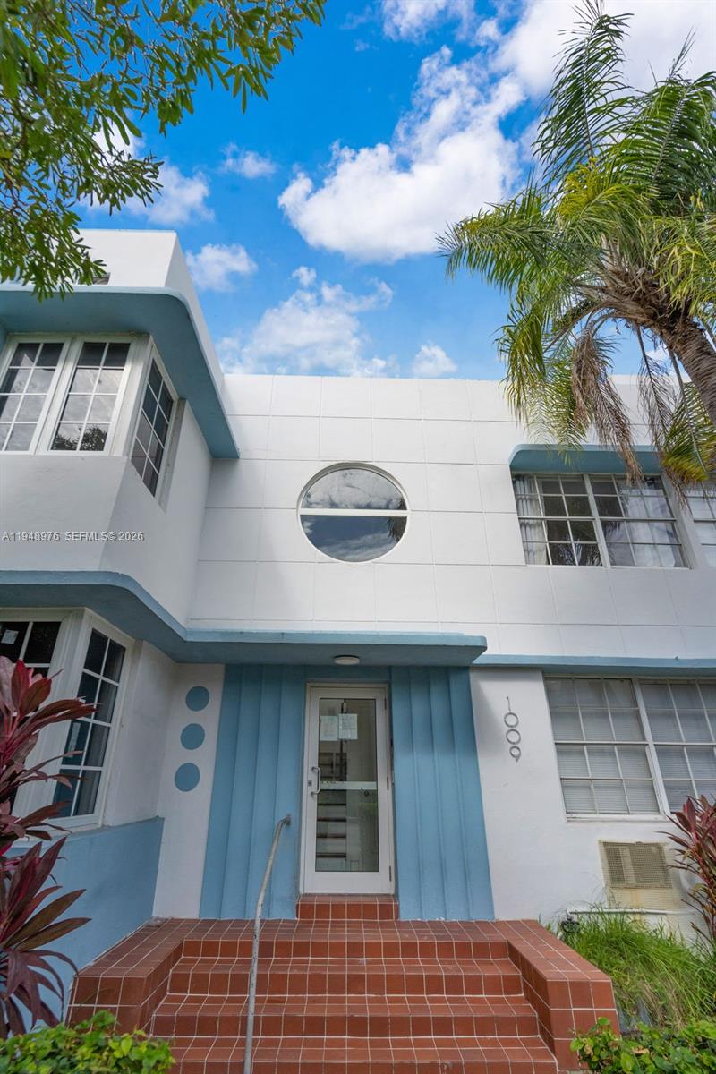 1005 MERIDIAN CONDO - Residential