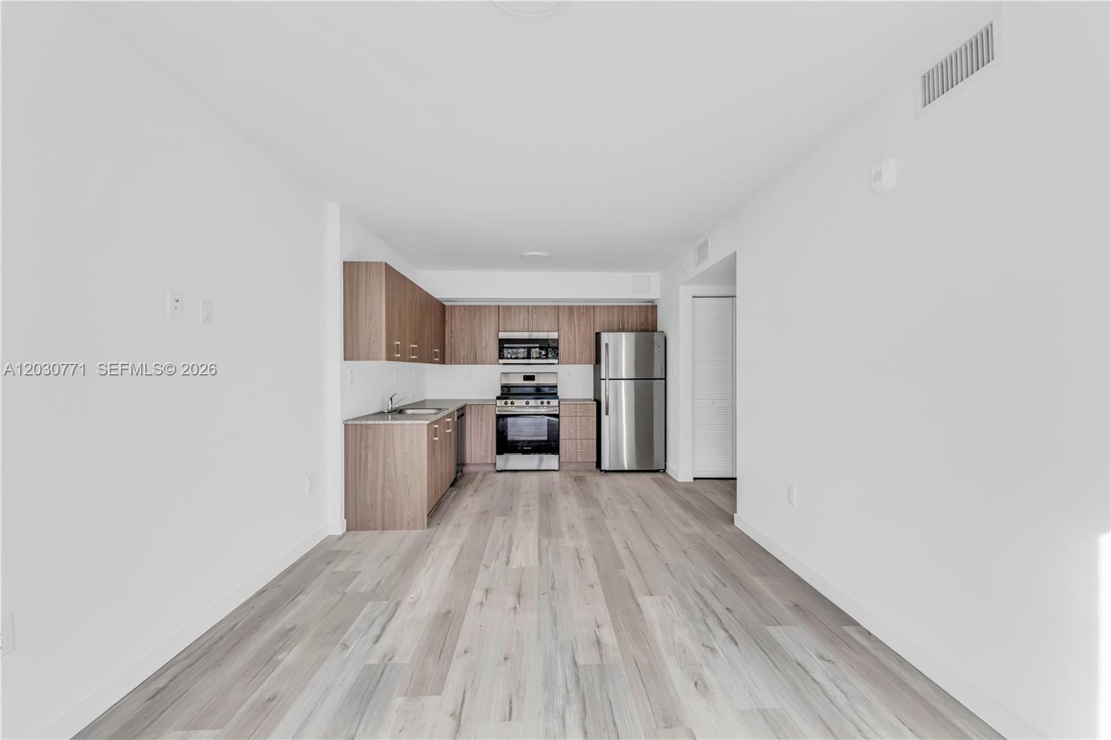 Rare available unit available at Biscayne Palms. BISCAYNE PALMS- a new construction building. 2 bedroom/2 bathroom with dishwasher and washer/dryer in unit. Easy Application Process 600+ credit score, 2.5x income required. Easy to Show. New Community is securely gated and has EV Chargers. Unit includes 1 parking Space. This won't last. FAST APPROVAL, Easy to show-Realtors Welcome