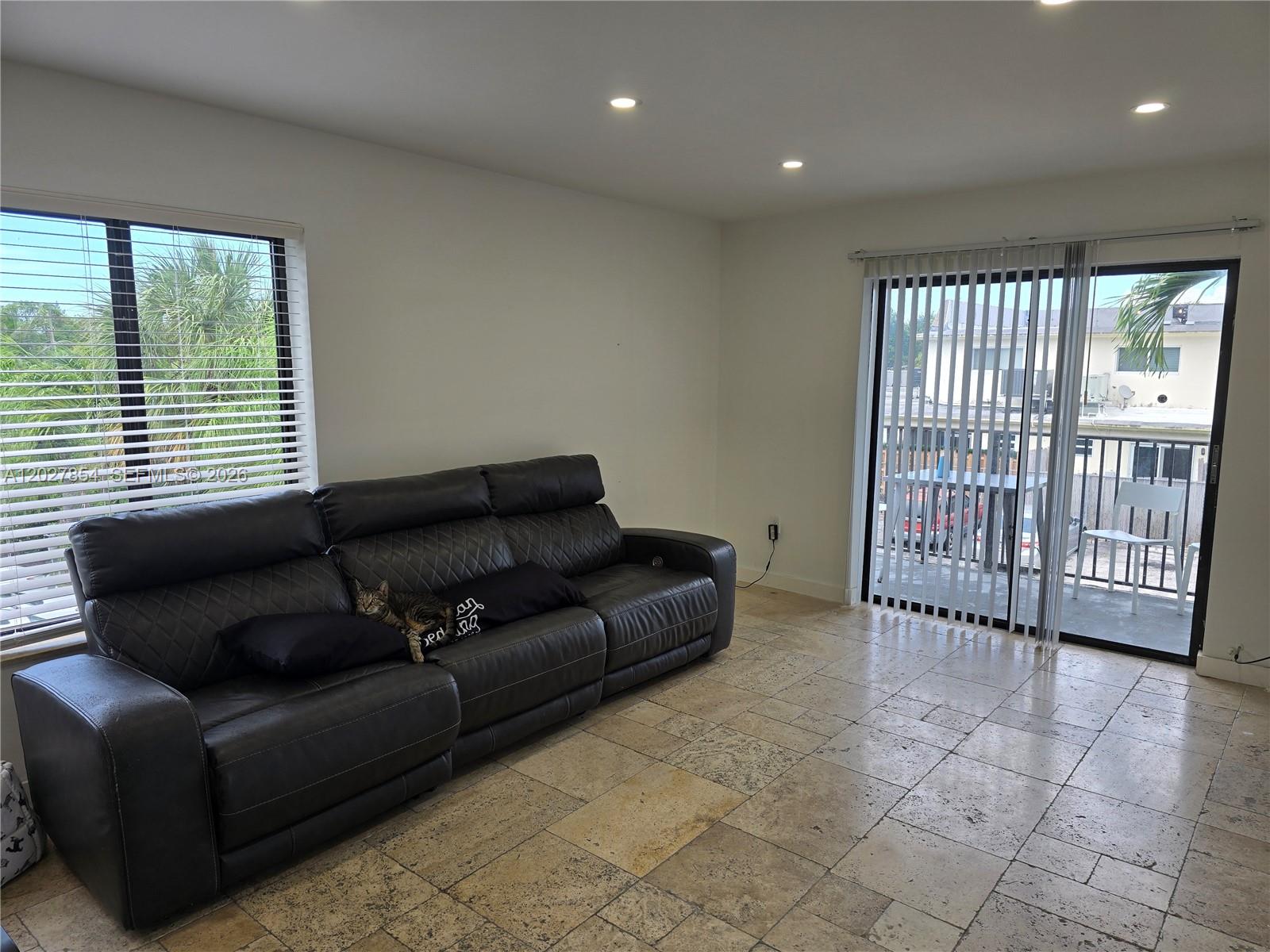 BALABAN VILLA CONDO - Residential Lease