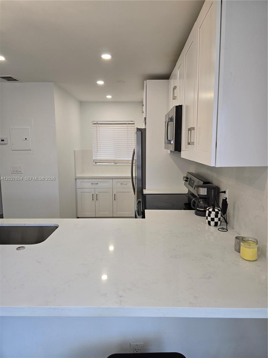 BALABAN VILLA CONDO - Residential Lease