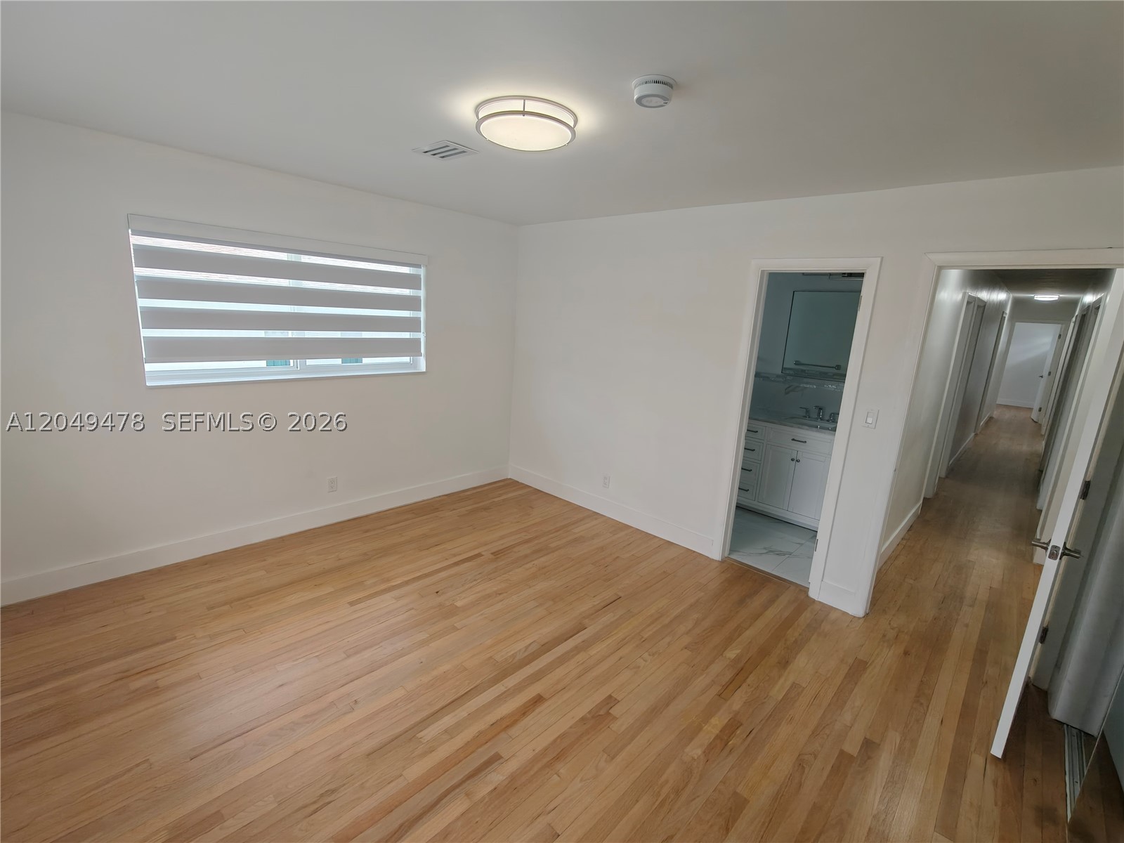 HOLLYWOOD HILLS - Residential Lease