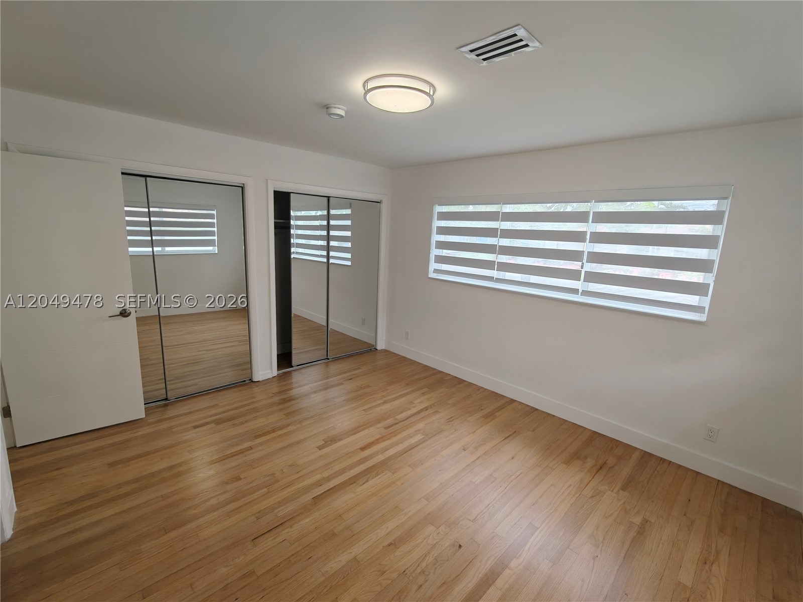 HOLLYWOOD HILLS - Residential Lease