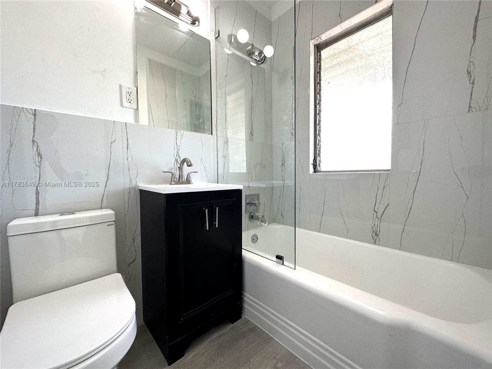 ISLE OF NORMANDY MIAMI VI - Residential Lease