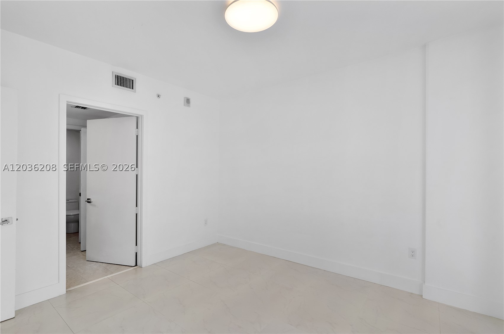 ARIA ON THE BAY CONDO - Residential Lease