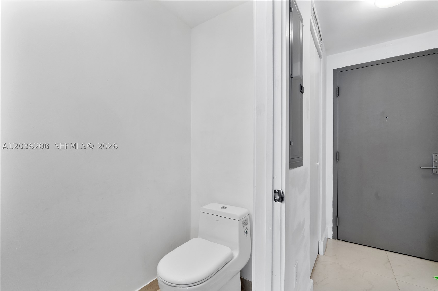 ARIA ON THE BAY CONDO - Residential Lease