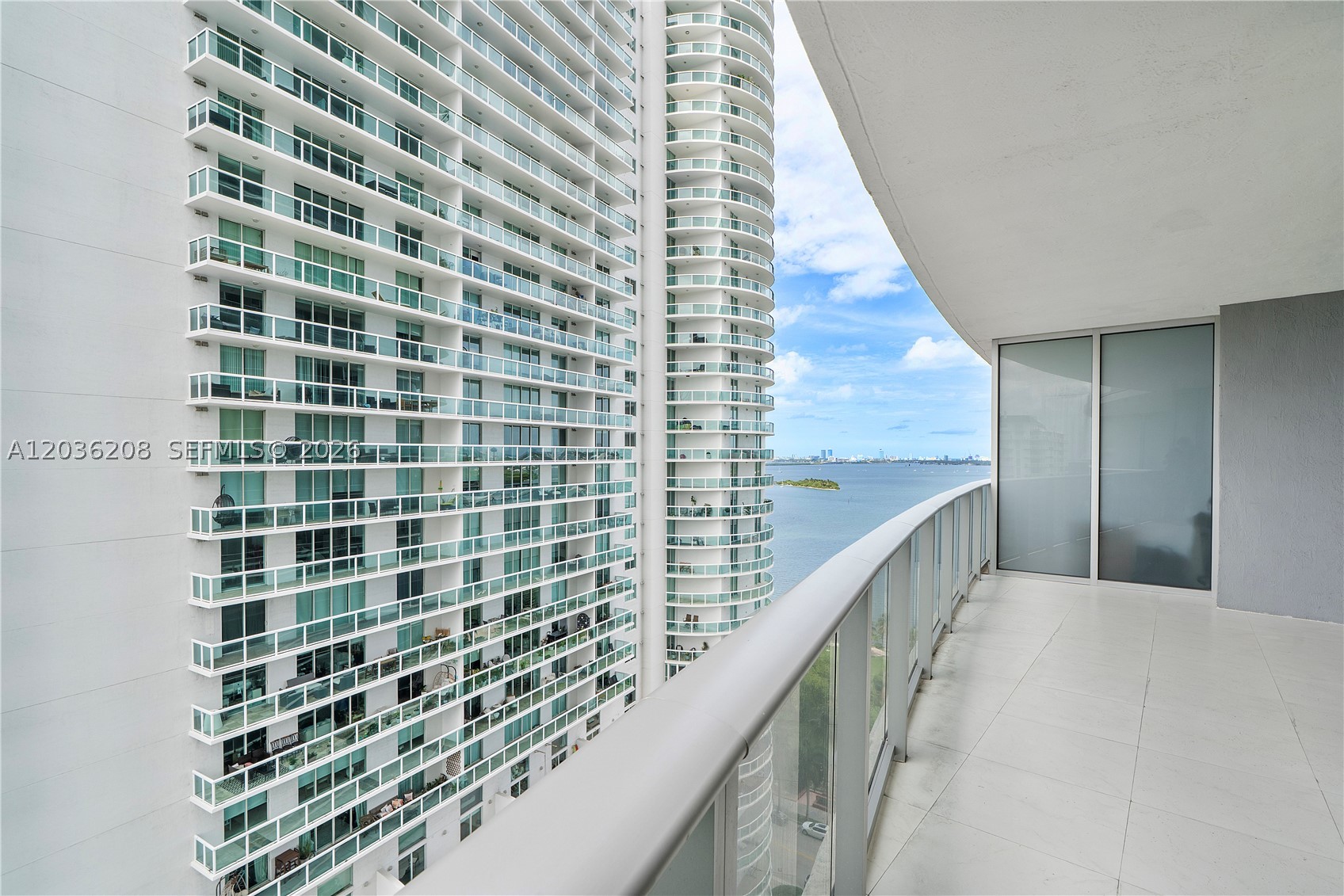 ARIA ON THE BAY CONDO - Residential Lease