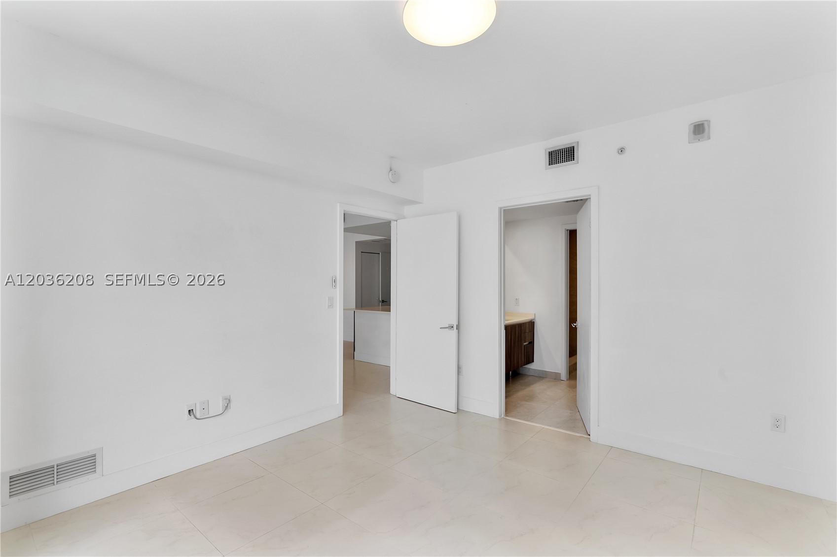 ARIA ON THE BAY CONDO - Residential Lease