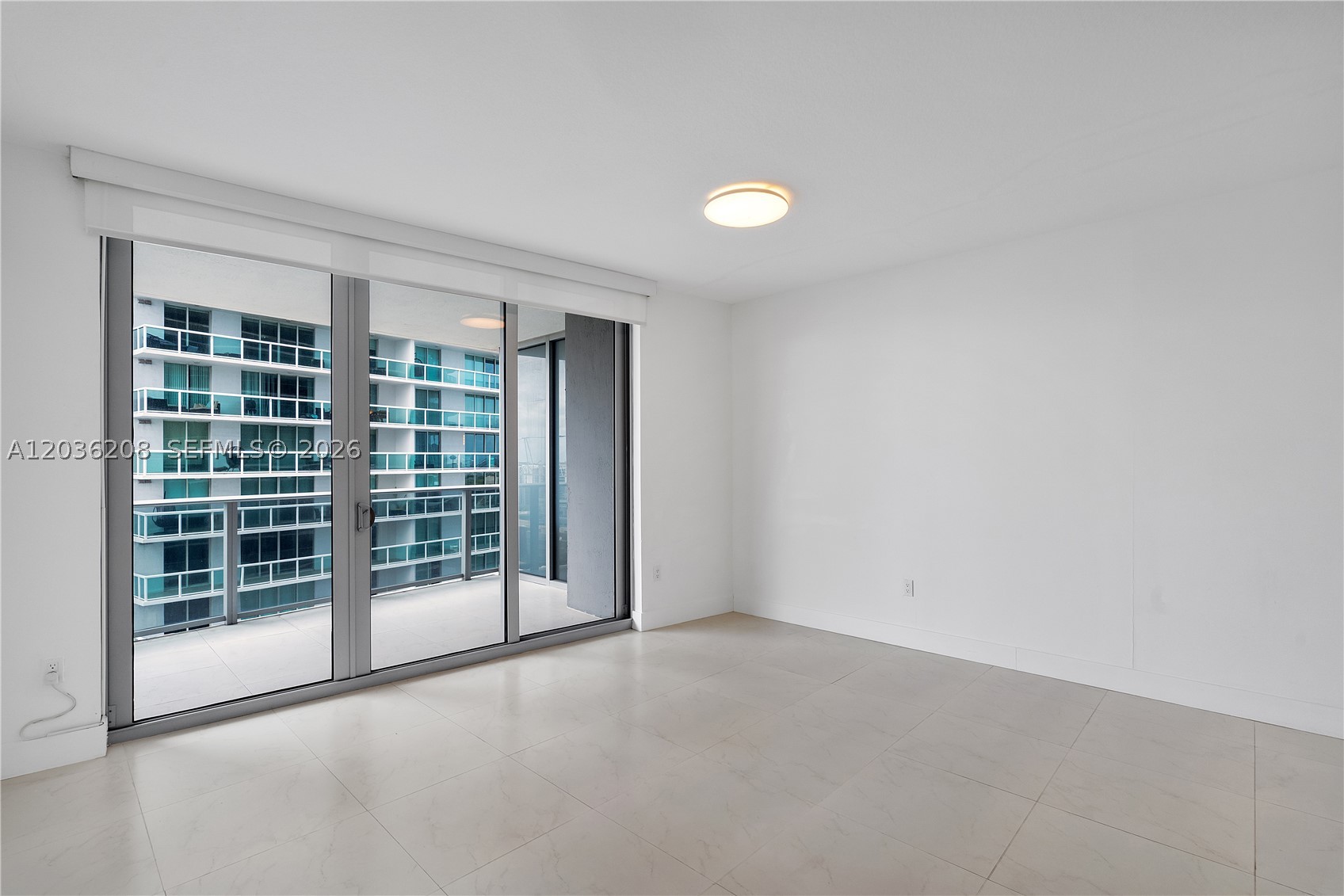 ARIA ON THE BAY CONDO - Residential Lease