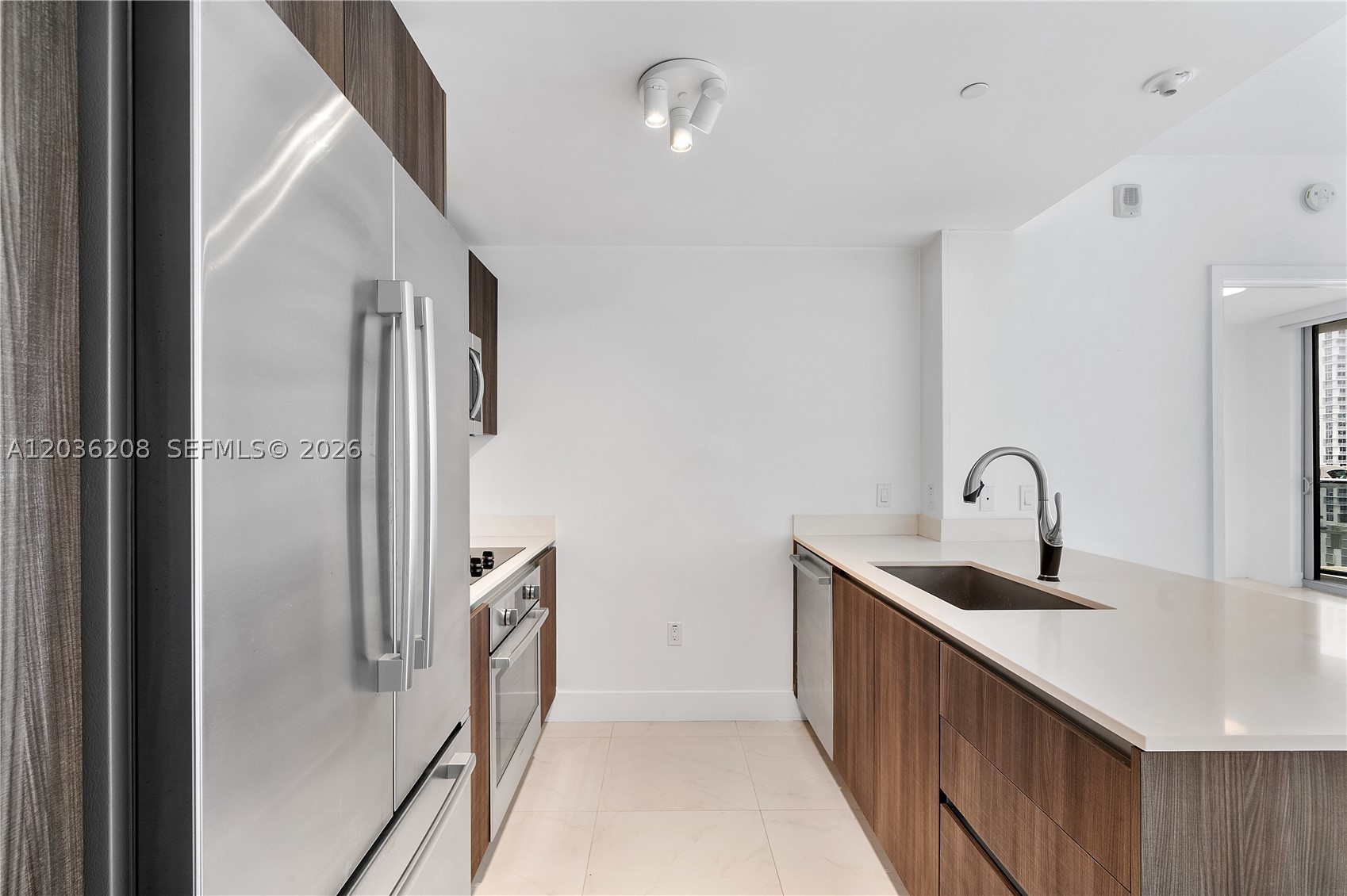 ARIA ON THE BAY CONDO - Residential Lease