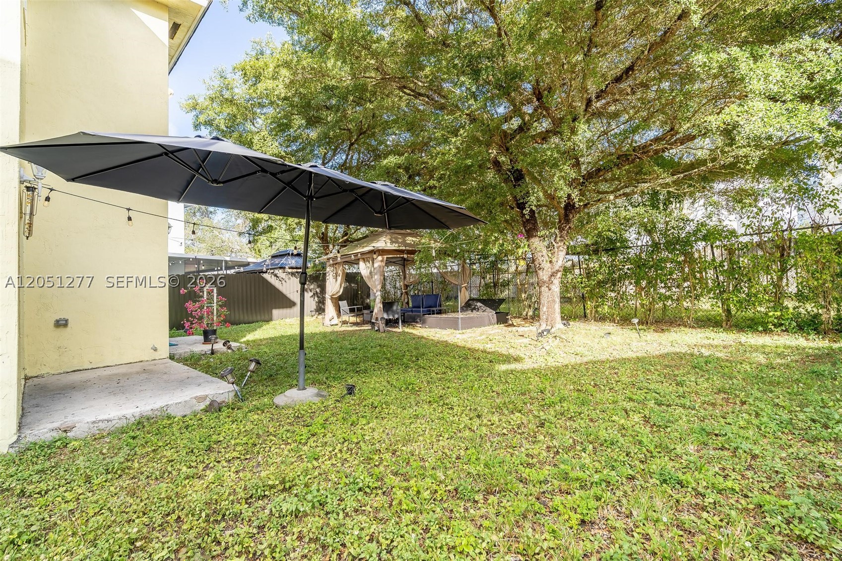 EMILIOS PLACE AT OASIS - Residential