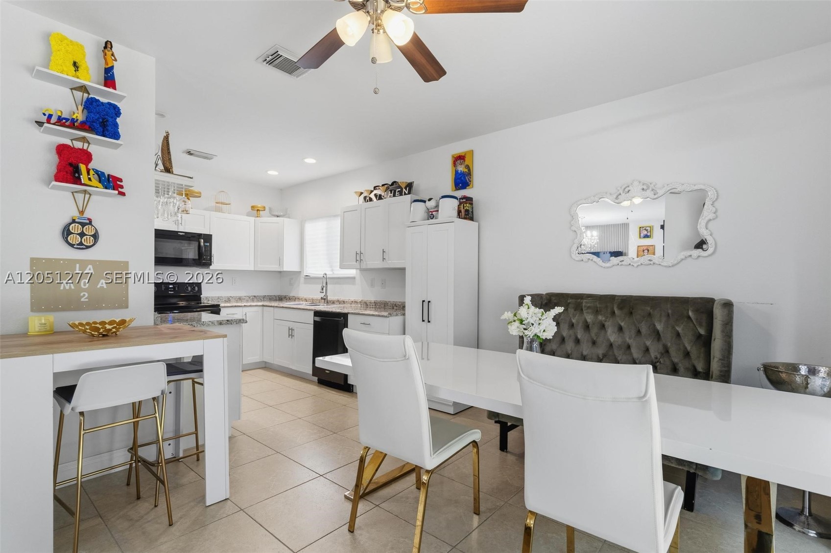 EMILIOS PLACE AT OASIS - Residential