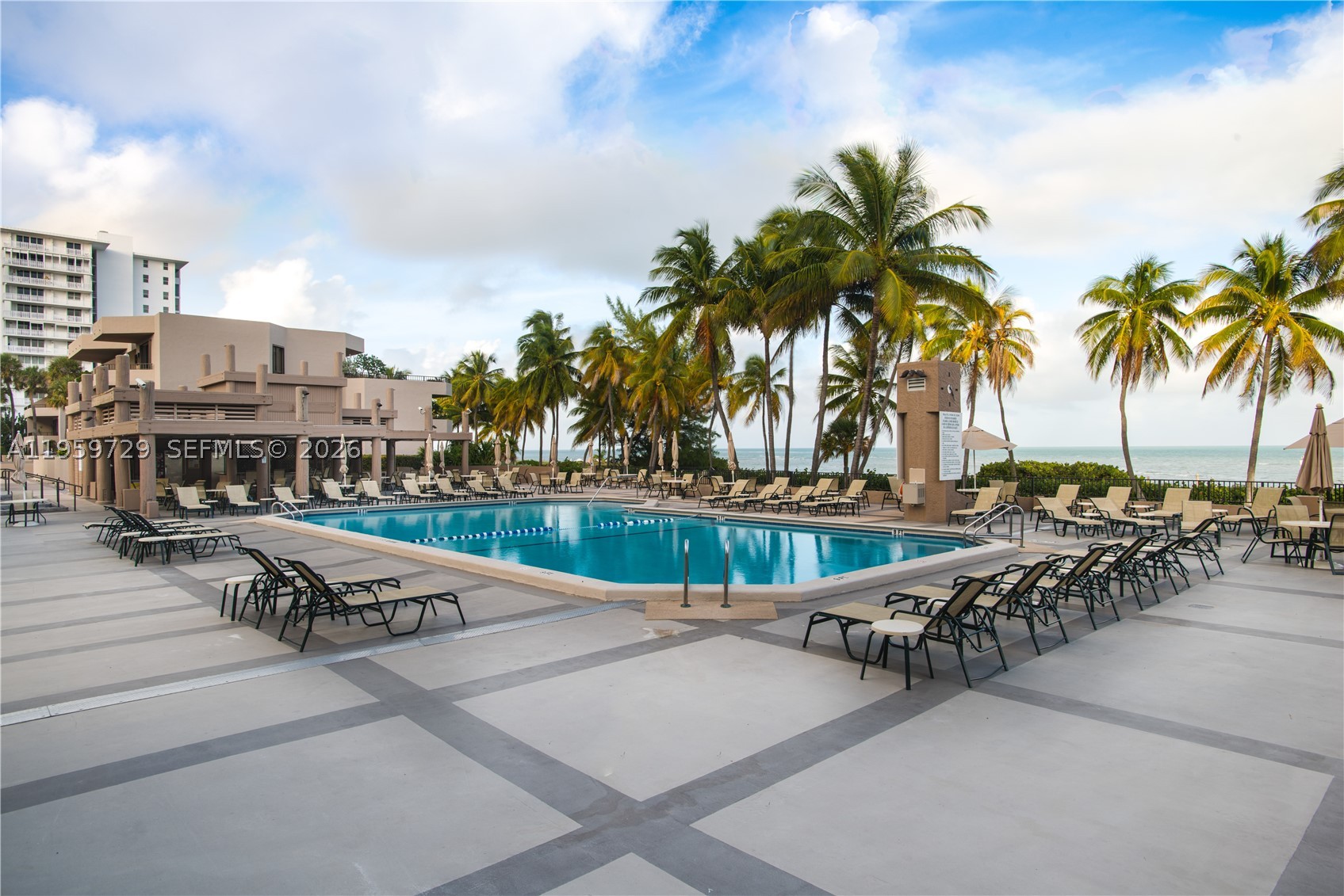 KEY COLONY NO 4 CONDO - Residential