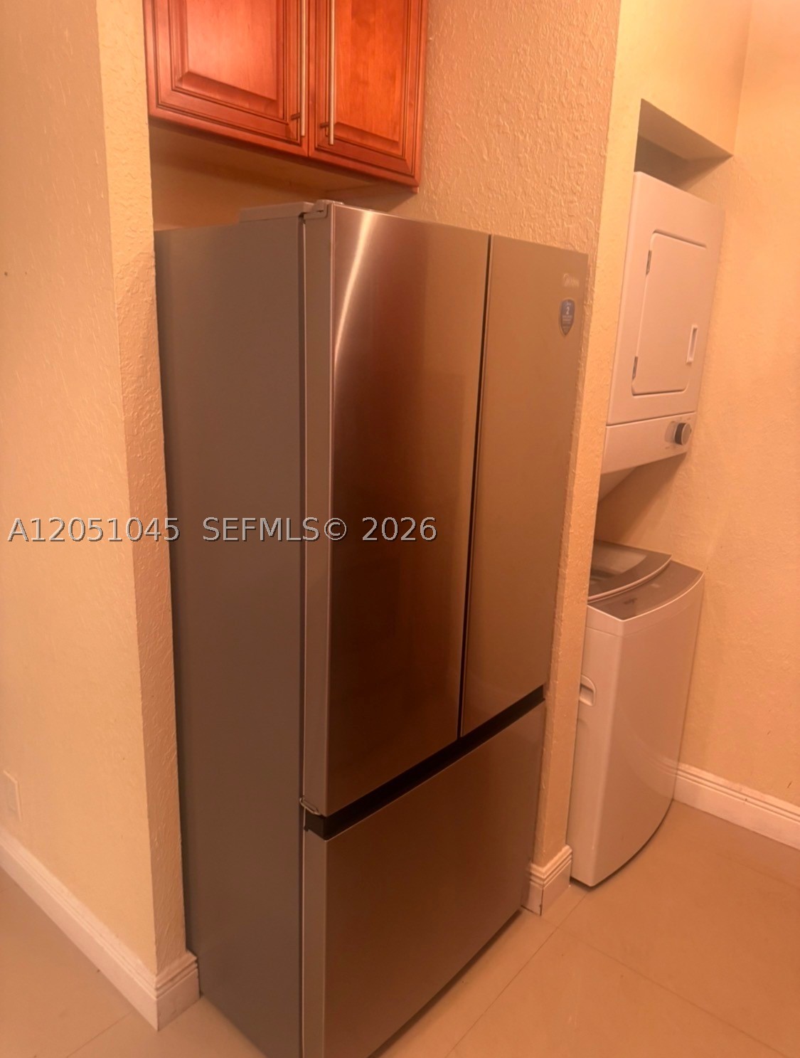 CORAL SPRINGS ESTATE TOWN - Residential Lease