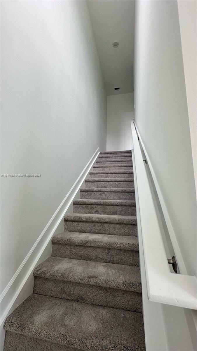HEATHWOOD RESERVE PUD - Residential Lease