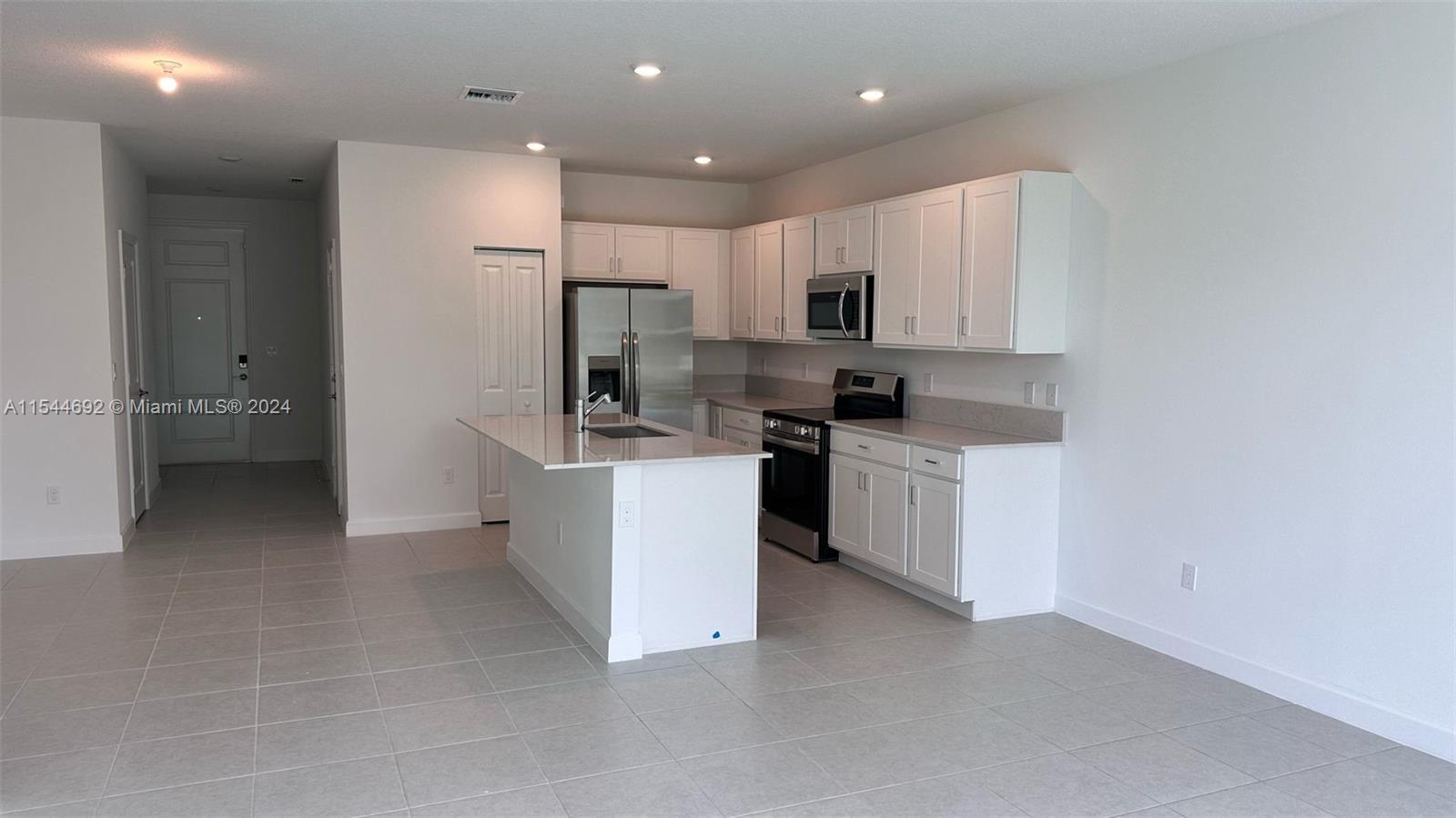 HEATHWOOD RESERVE PUD - Residential Lease