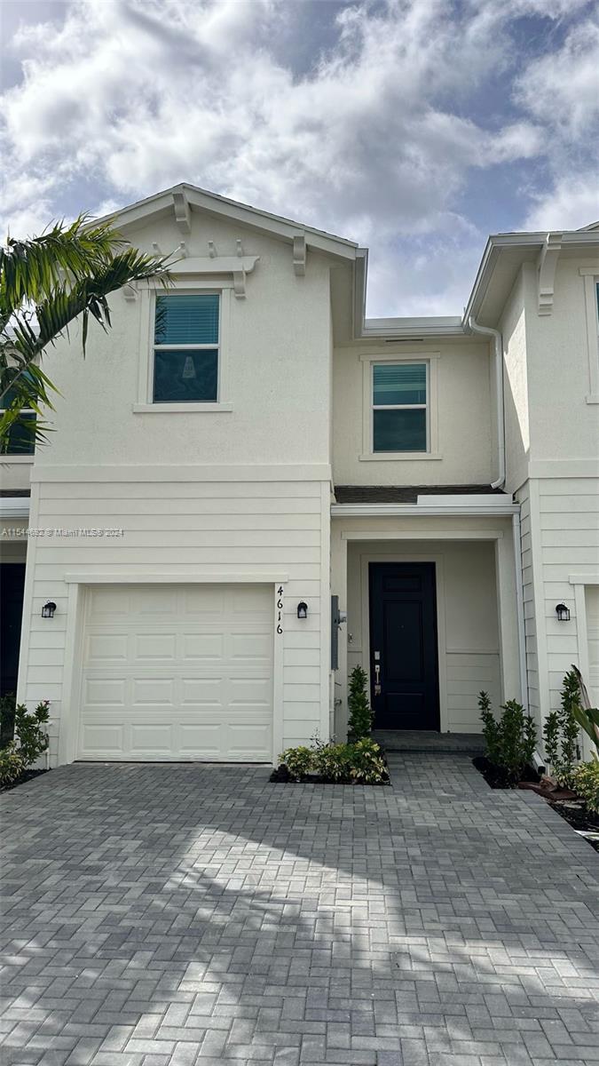 HEATHWOOD RESERVE PUD - Residential Lease