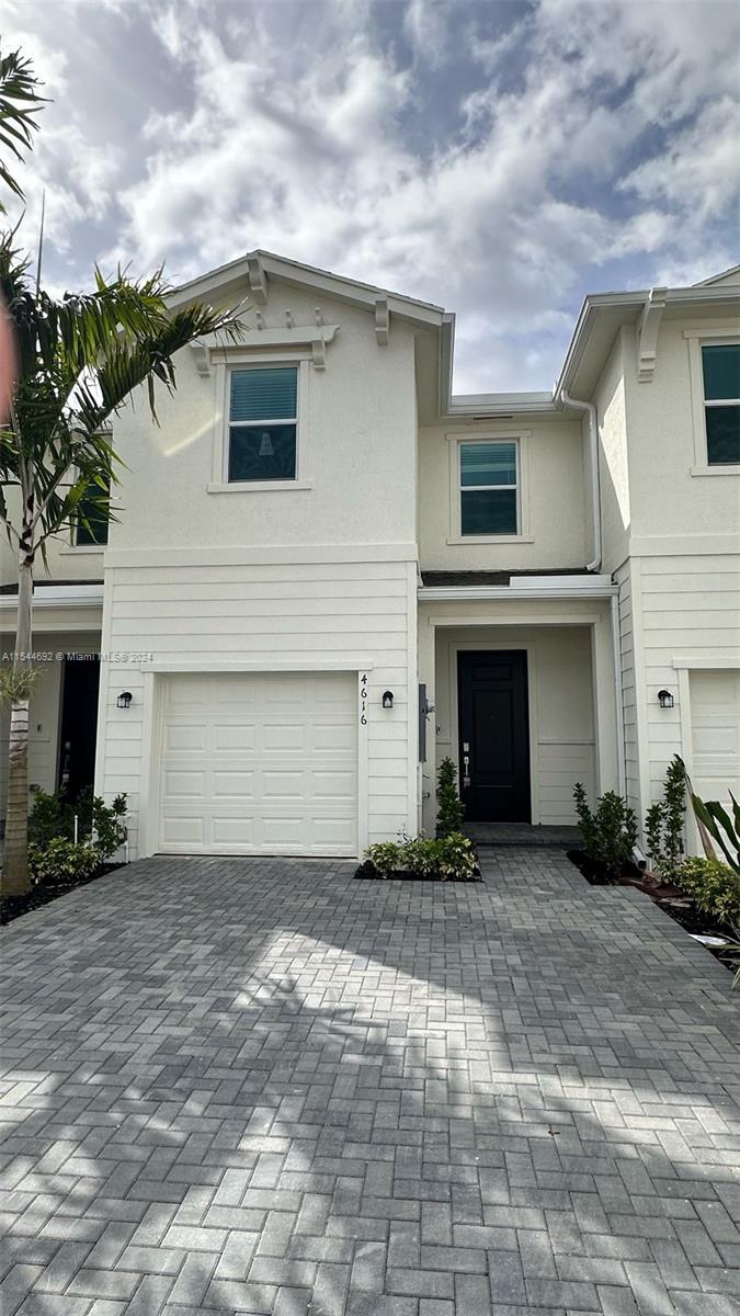 HEATHWOOD RESERVE PUD - Residential Lease
