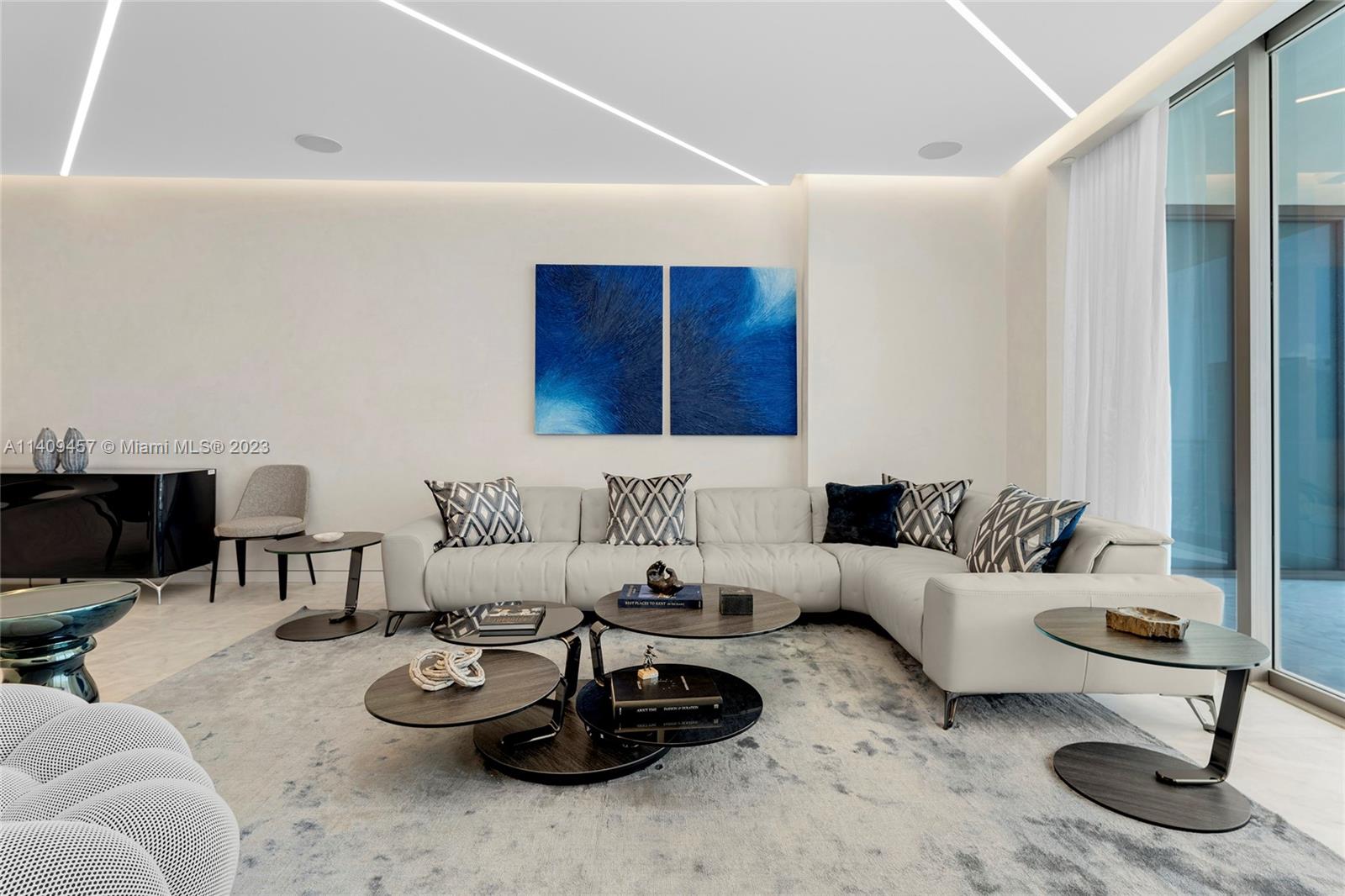 Residences by Armani - Residential