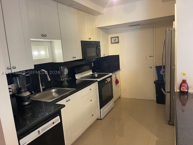 HILLCREST NO 21 CONDO - Residential