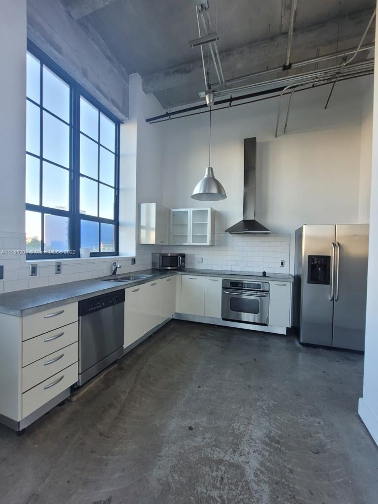PARC LOFTS CONDO - Residential