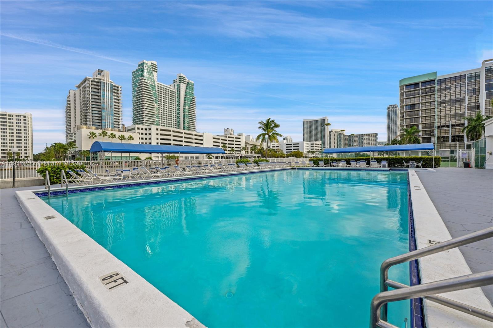 TOWERS OF OCEANVIEW EAST - Residential