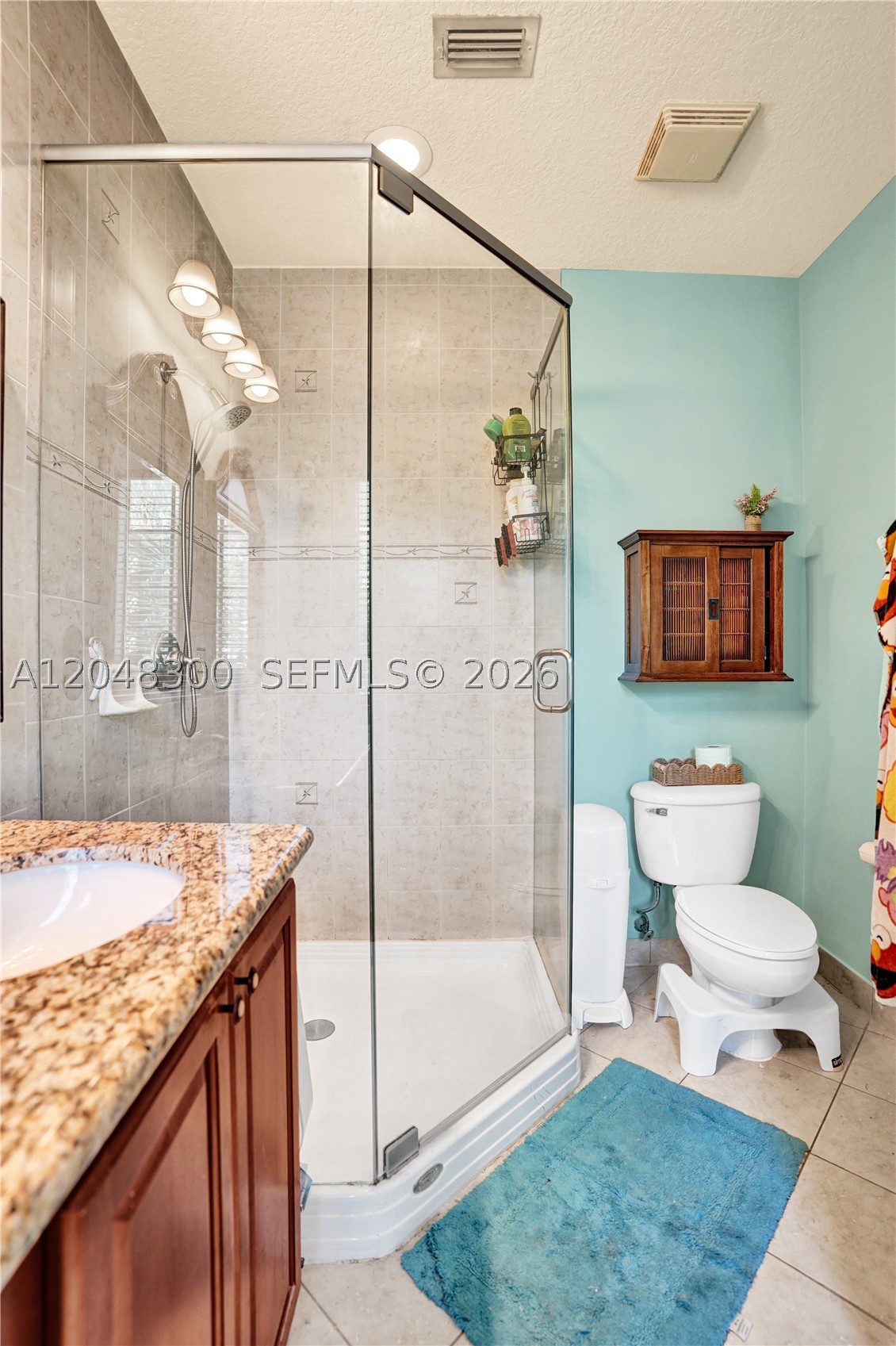 OCEAN CAY - Residential