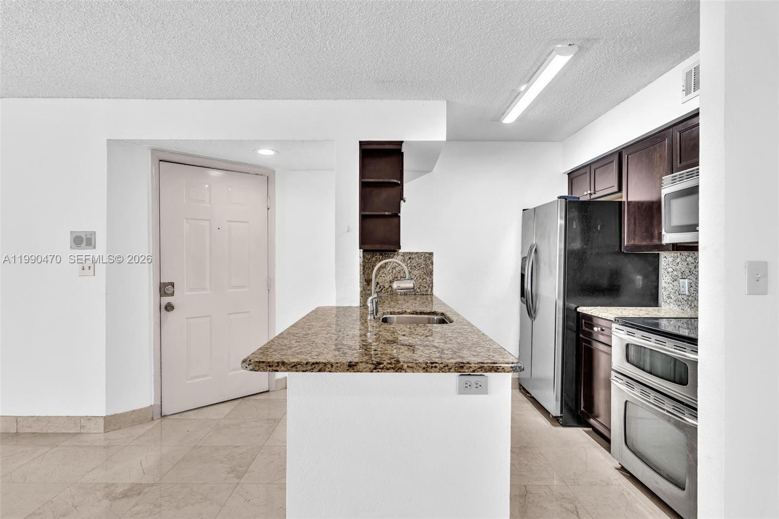 SUNDANCE AT DAVIE CONDO - Residential