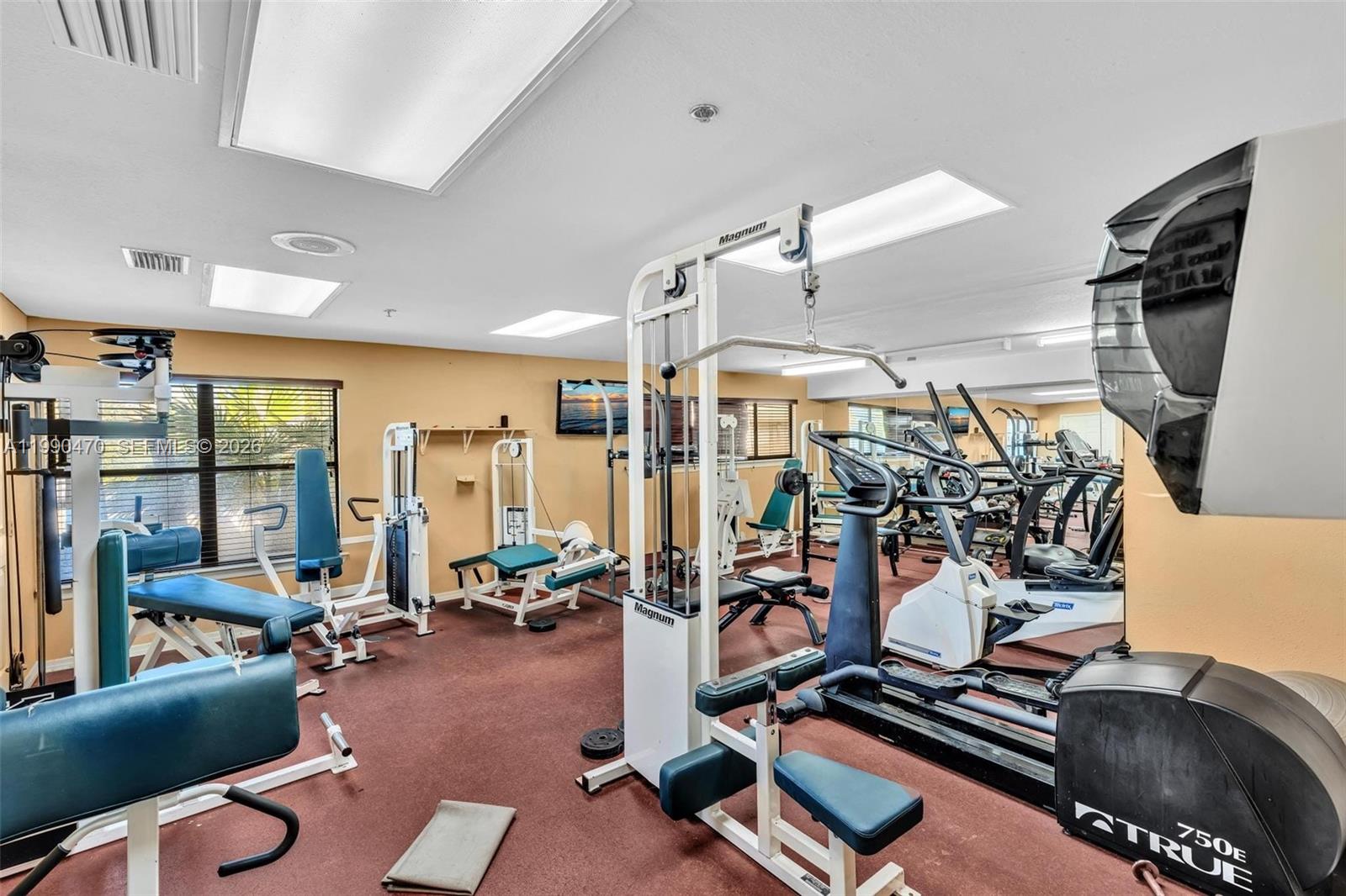 SUNDANCE AT DAVIE CONDO - Residential