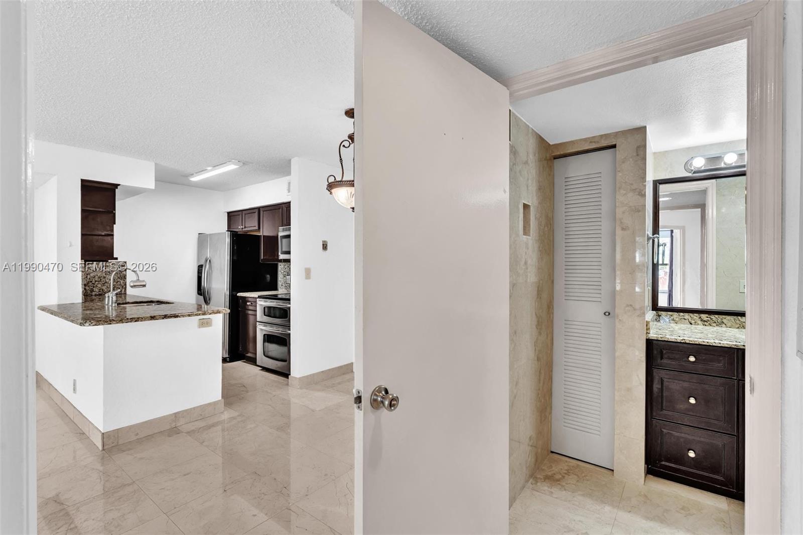 SUNDANCE AT DAVIE CONDO - Residential