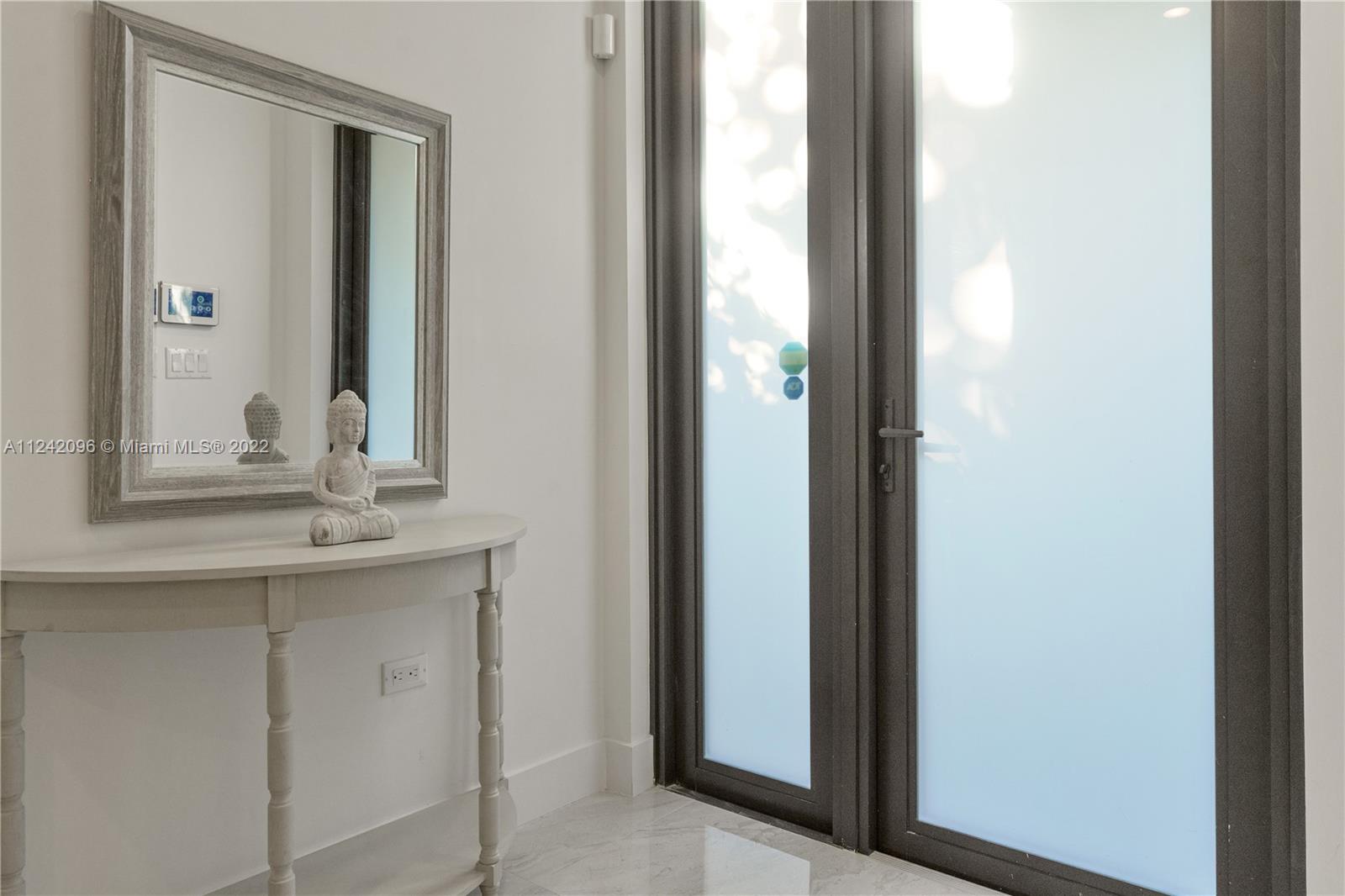 AVALON SUB - Residential Lease