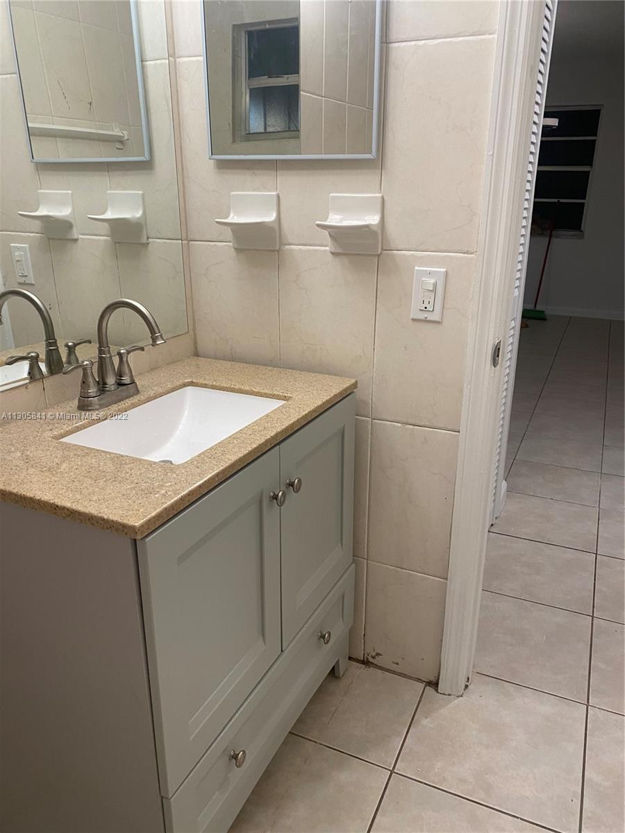 MALVERNDALE - Residential Lease