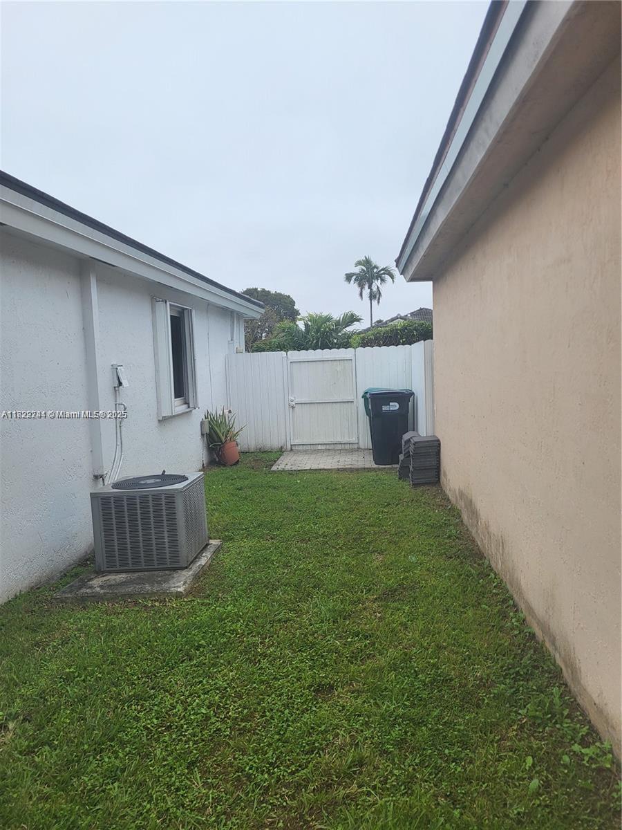 BRIGHTONS MEADOW LANDINGS - Residential Lease