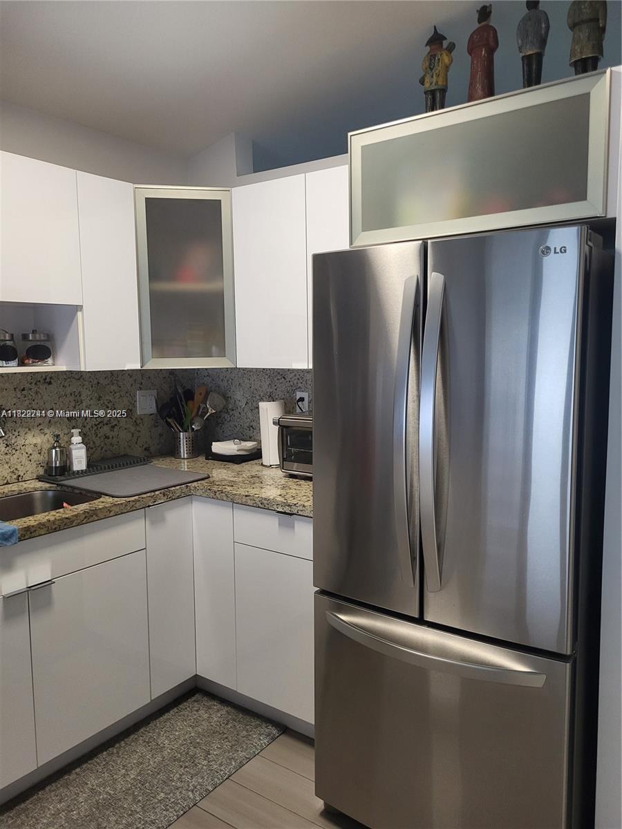 BRIGHTONS MEADOW LANDINGS - Residential Lease