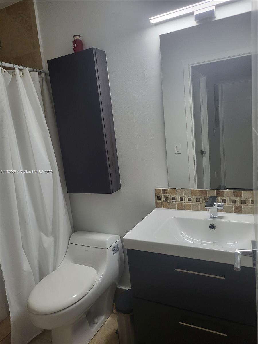 BRIGHTONS MEADOW LANDINGS - Residential Lease