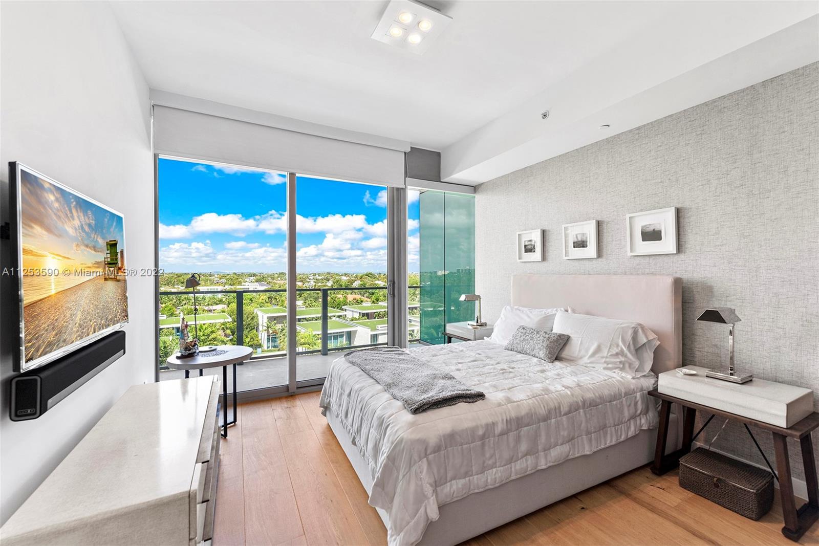 OCEANA KEY BISCAYNE CONDO - Residential