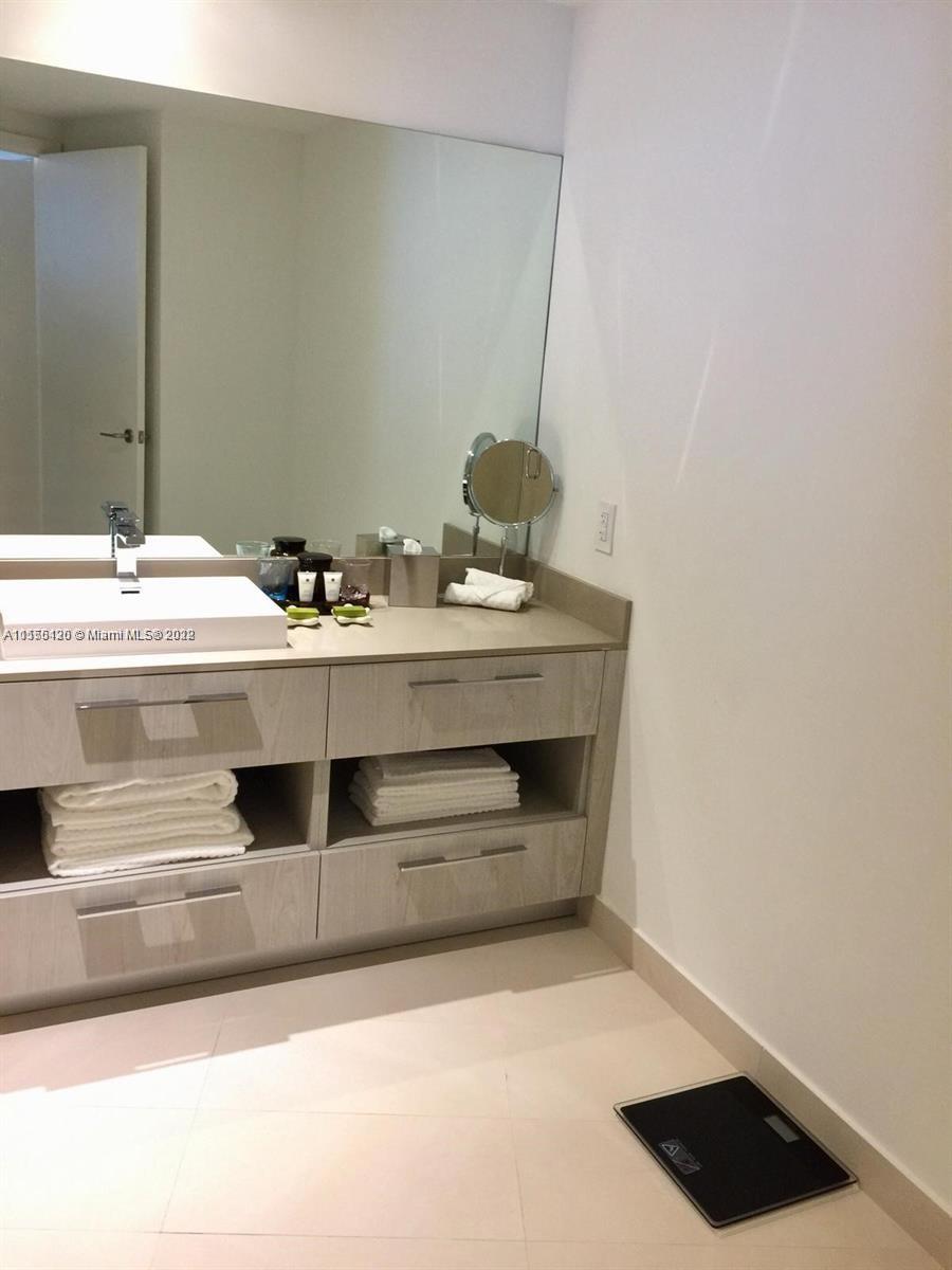 4111 SOUTH OCEAN DRIVE CO - Residential