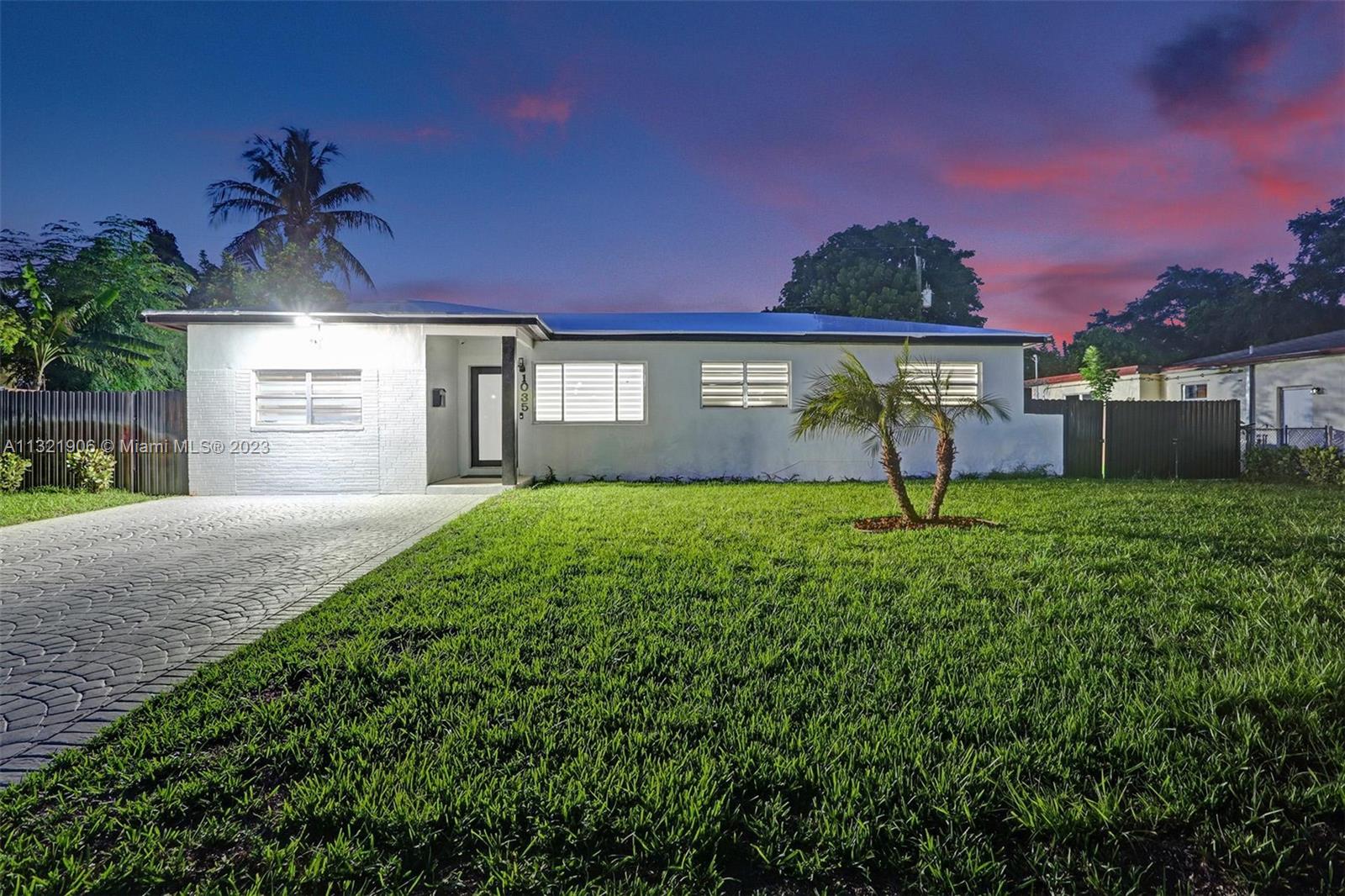 MANANA - Residential